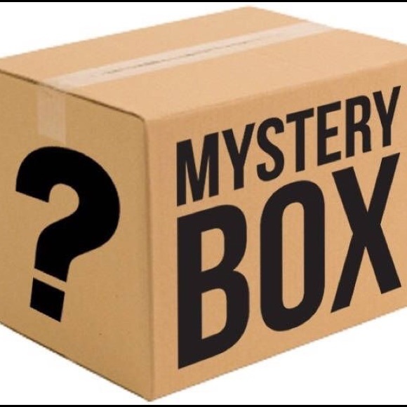 Reseller || Mystery Box || Bundle || SALE - Picture 1 of 6